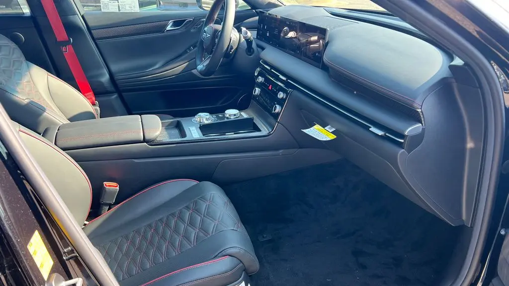2025 Genesis G80 3.5T Sport Prestige