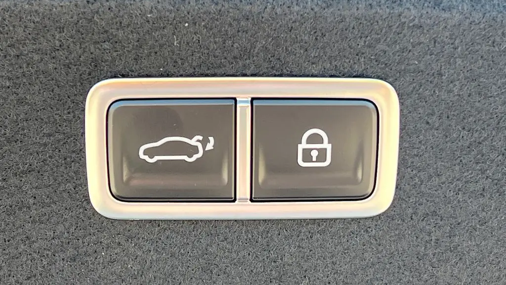 2025 Genesis G80 3.5T Sport Prestige