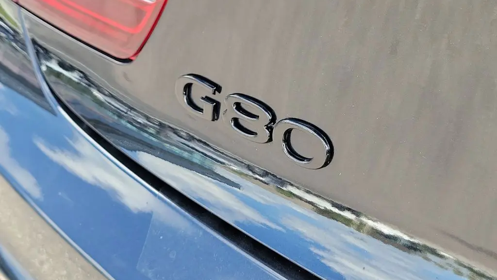 2025 Genesis G80 3.5T Sport Prestige
