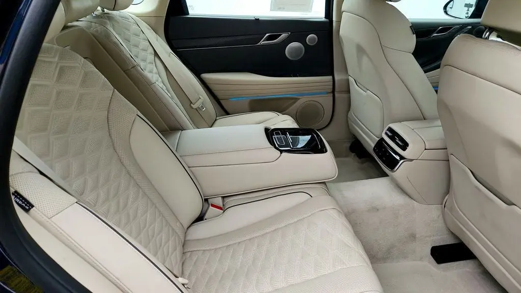 2025 Genesis G80 3.5T Sport Prestige