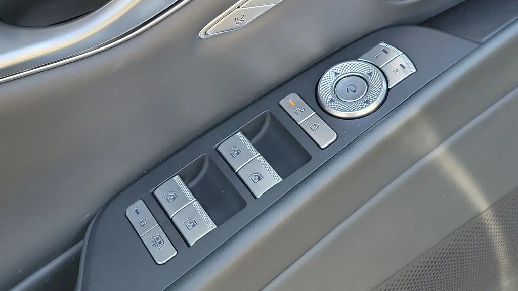 2025 Genesis G80 3.5T Sport Prestige