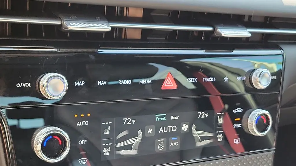 2025 Genesis G80 3.5T Sport Prestige