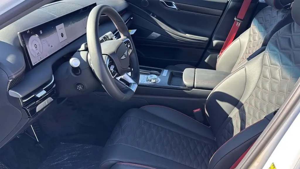 2025 Genesis G80 3.5T Sport Prestige
