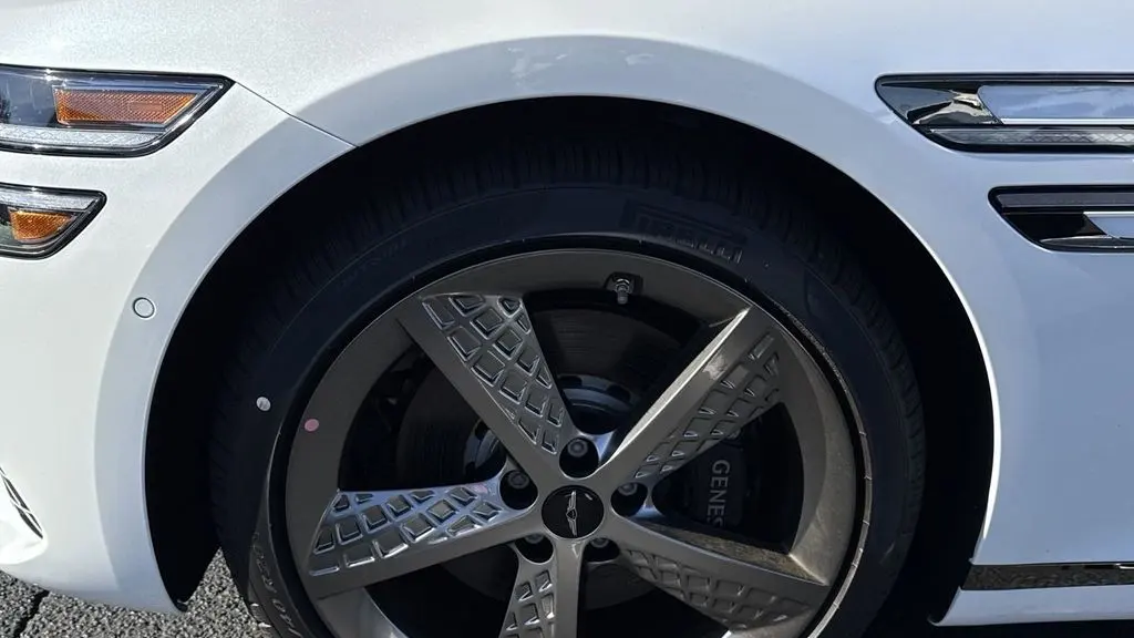 2025 Genesis G80 3.5T Sport Prestige