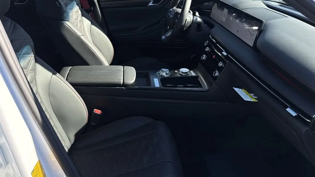 2025 Genesis G80 3.5T Sport Prestige