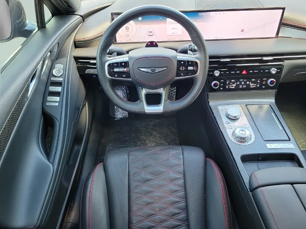 2025 Genesis G80 - $65,399