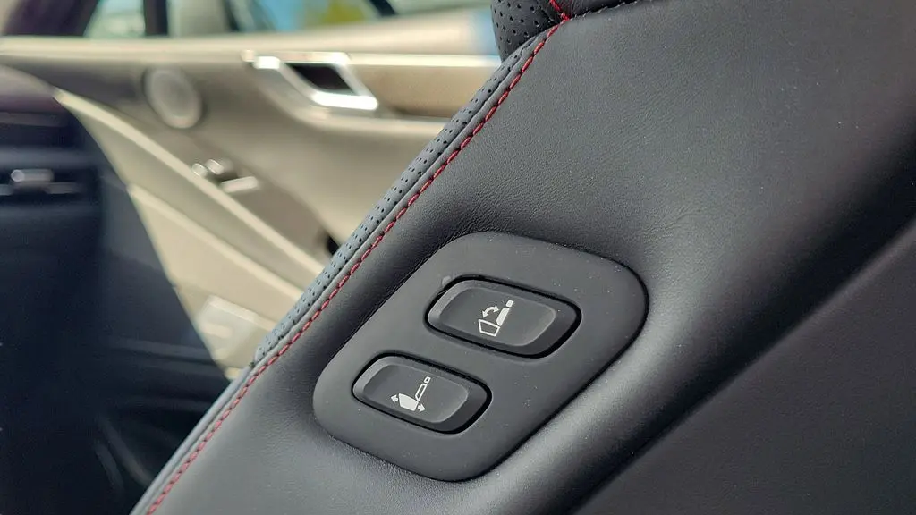 2025 Genesis G80 3.5T Sport Prestige