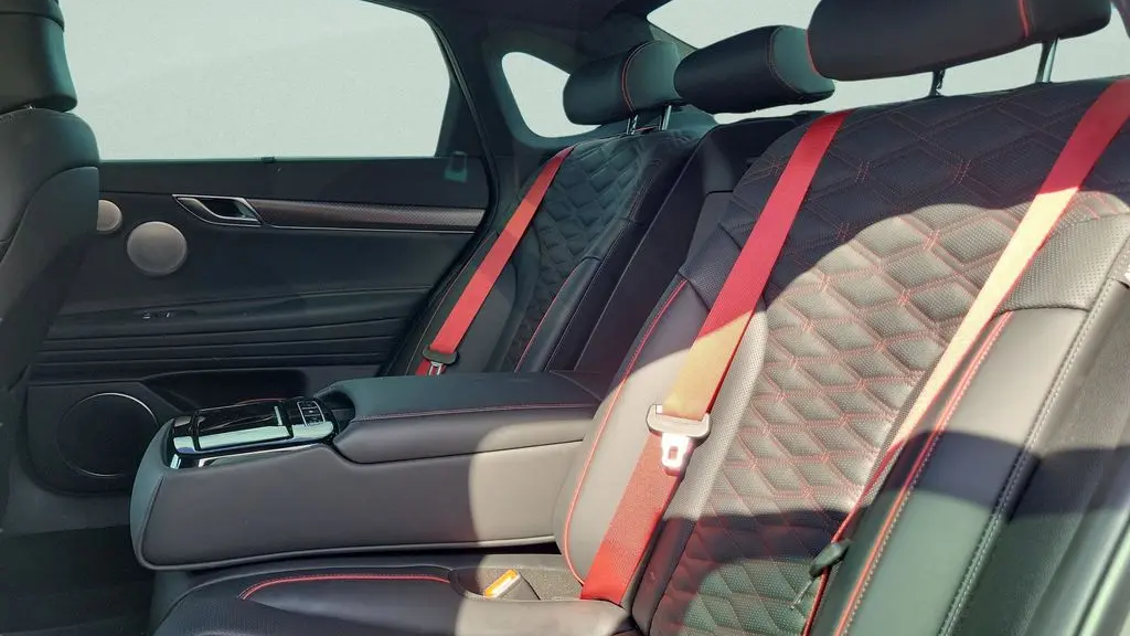 2025 Genesis G80 3.5T Sport Prestige