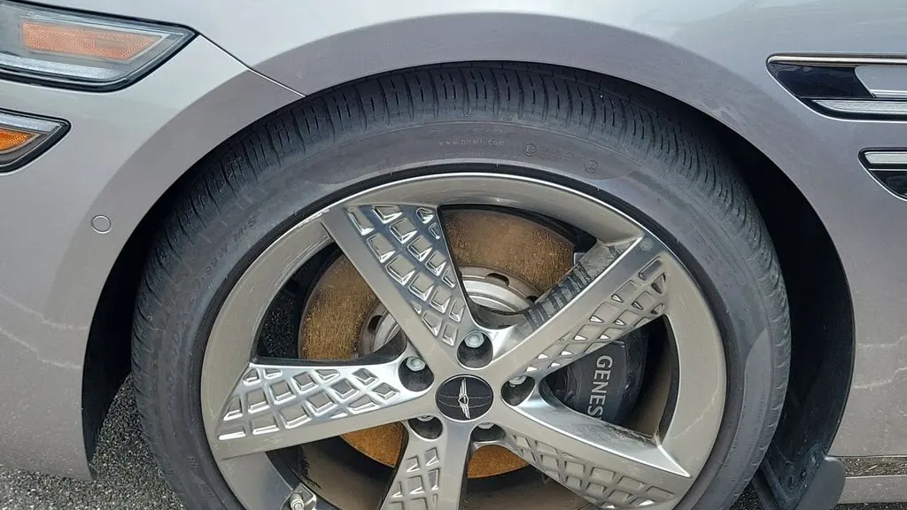 2025 Genesis G80 3.5T Sport Prestige