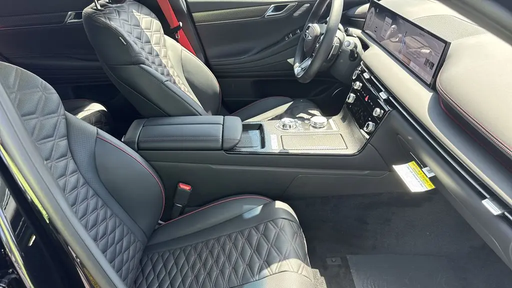 2025 Genesis G80 3.5T Sport Prestige