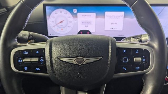 2025 Genesis GV80 2.5T