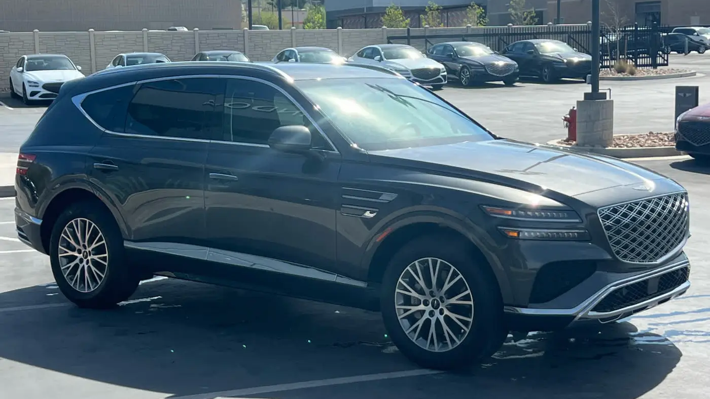 2025 Genesis GV80 2.5T