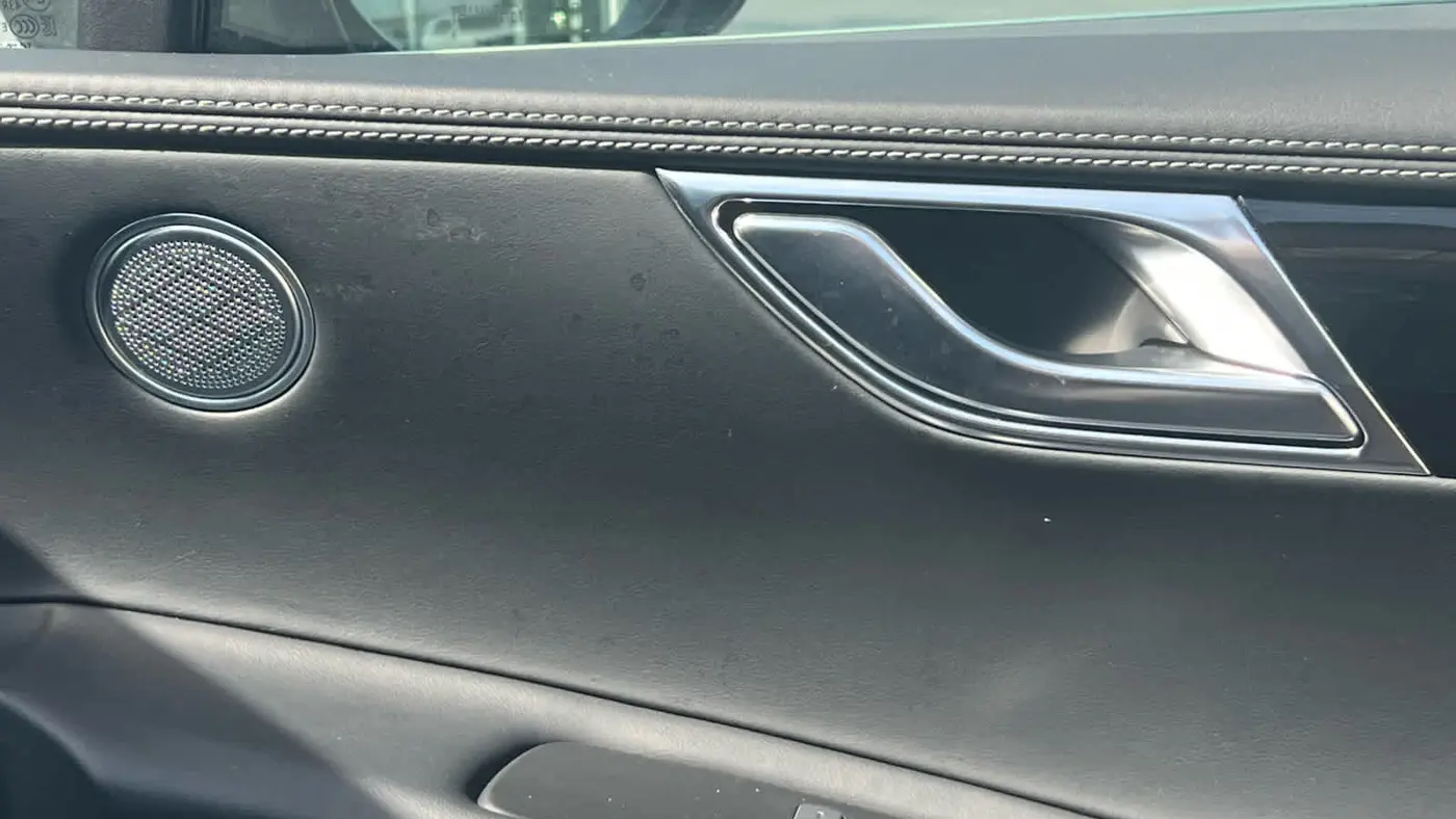 2025 Genesis GV80 2.5T