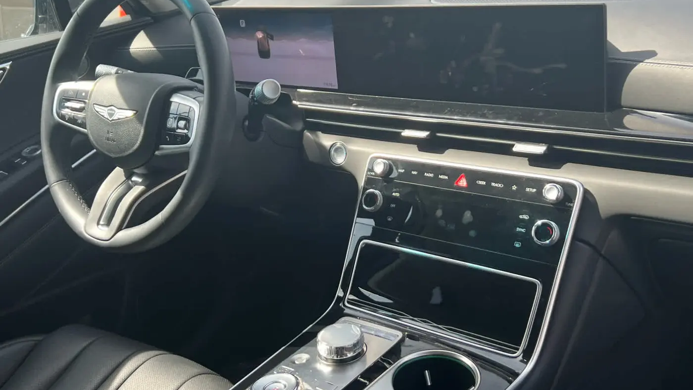 2025 Genesis GV80 2.5T