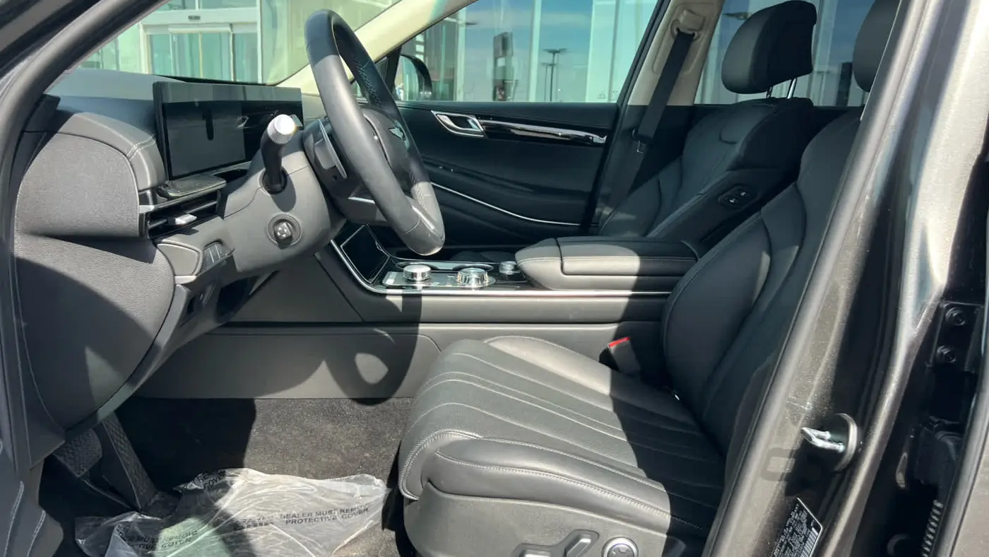 2025 Genesis GV80 2.5T
