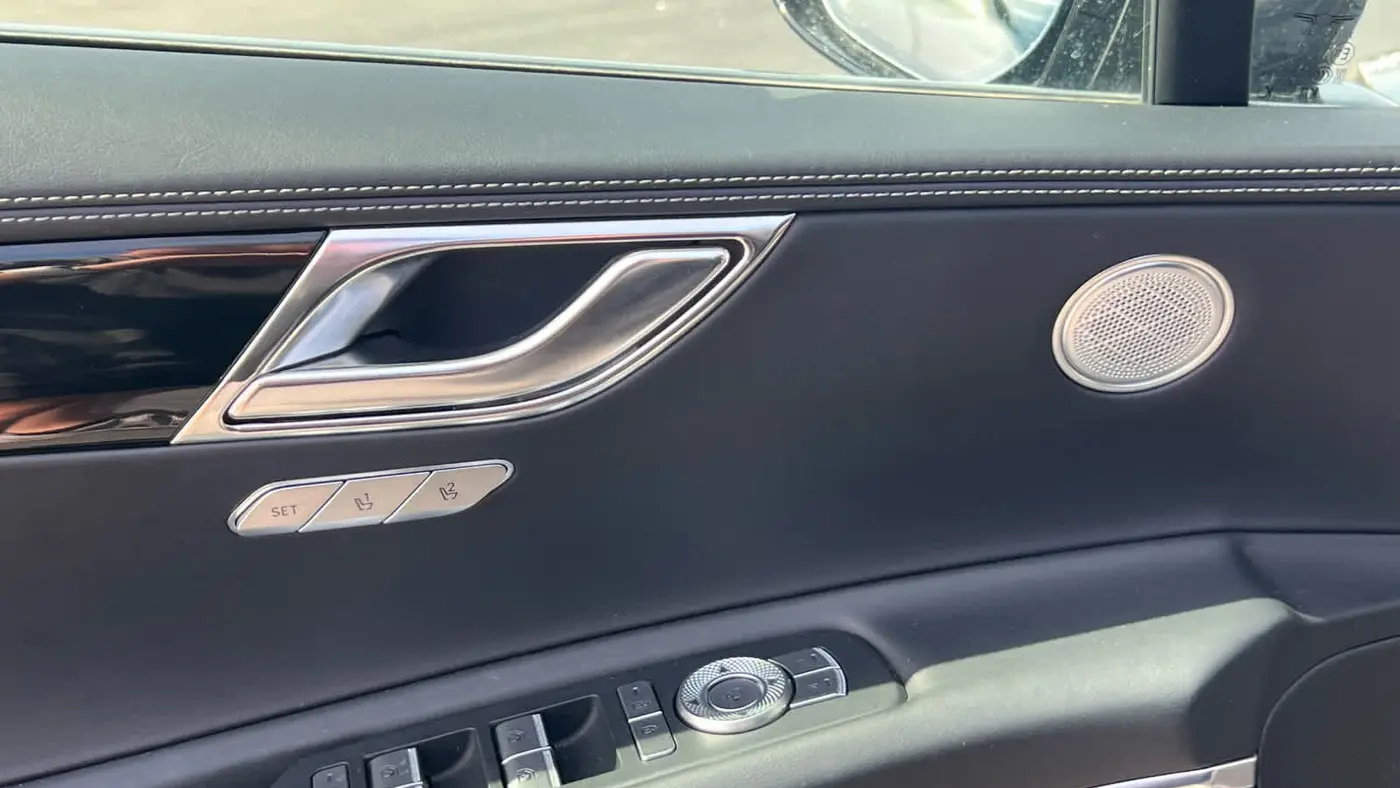 2025 Genesis GV80 2.5T