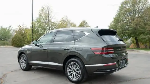 2025 Genesis GV80 2.5T