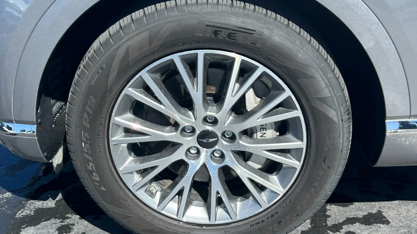 2025 Genesis GV80 2.5T