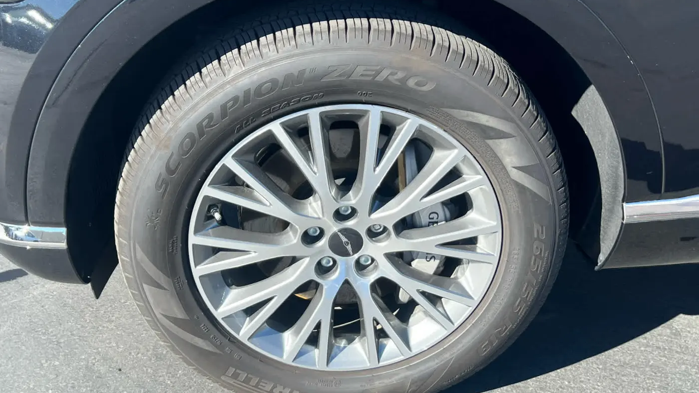 2025 Genesis GV80 2.5T