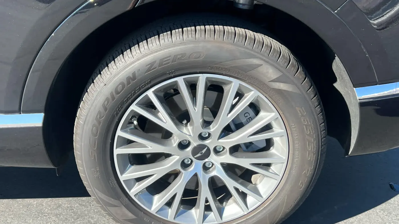2025 Genesis GV80 2.5T