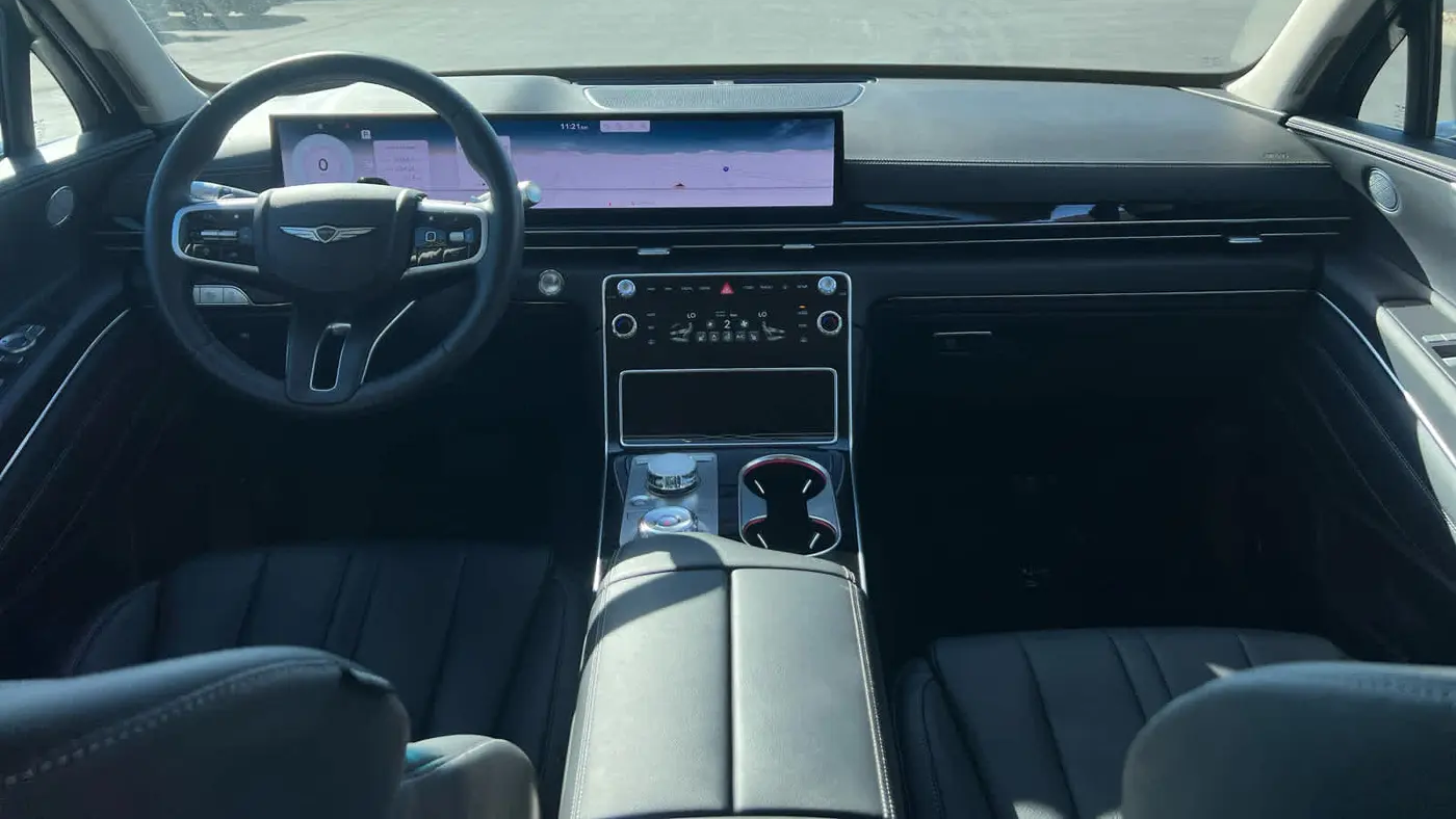 2025 Genesis GV80 2.5T