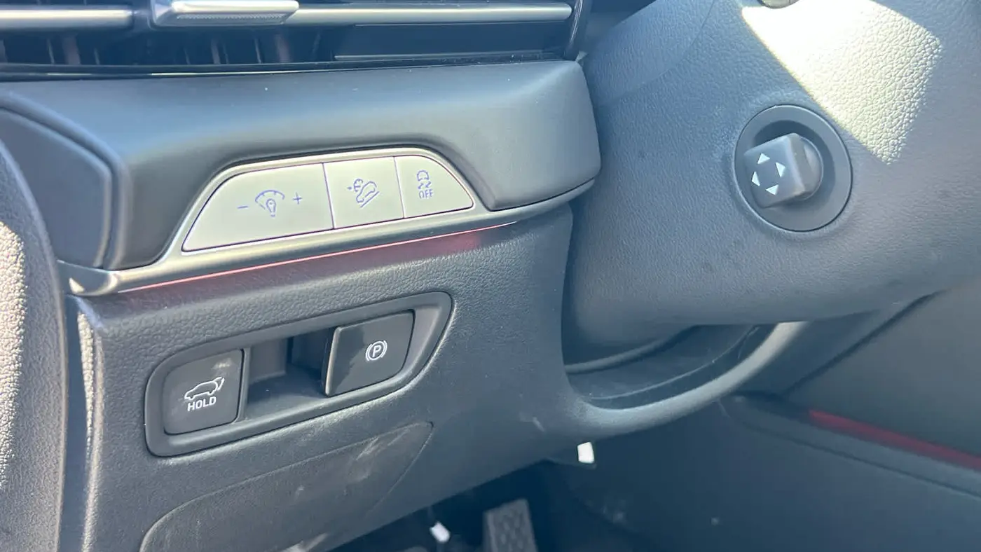 2025 Genesis GV80 2.5T