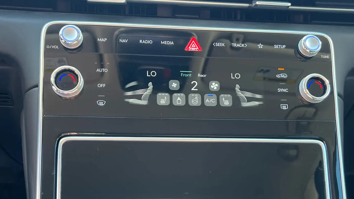 2025 Genesis GV80 2.5T