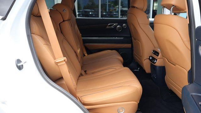 2021 Genesis GV80 2.5T
