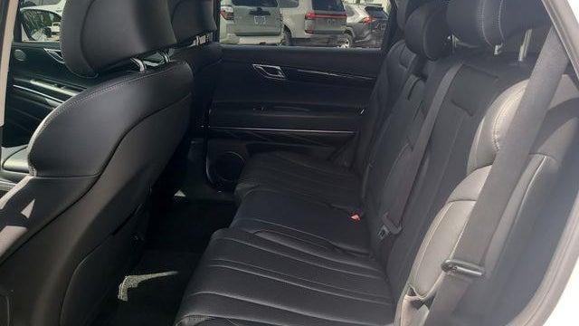2021 Genesis GV80 2.5T