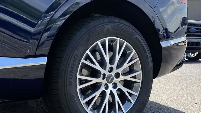 2021 Genesis GV80 2.5T