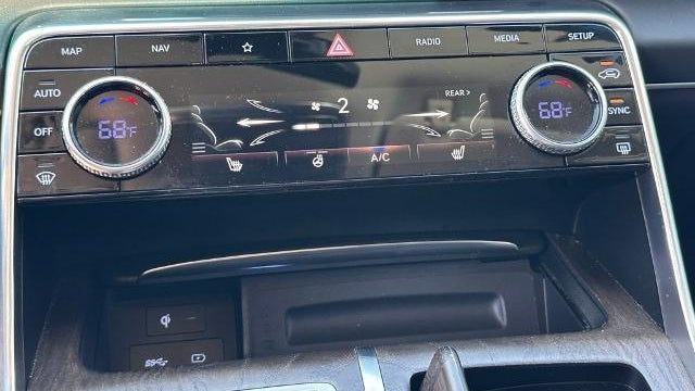 2024 Genesis GV80 2.5T