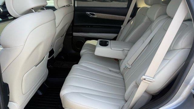 2023 Genesis GV80 2.5T