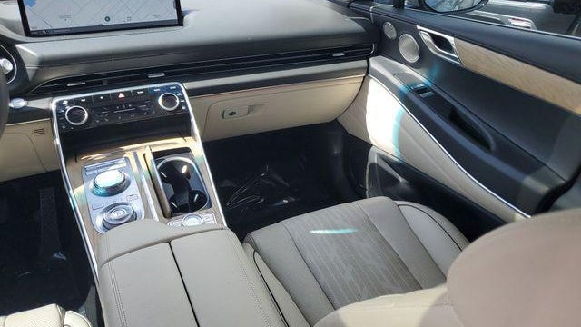 2024 Genesis GV80 2.5T
