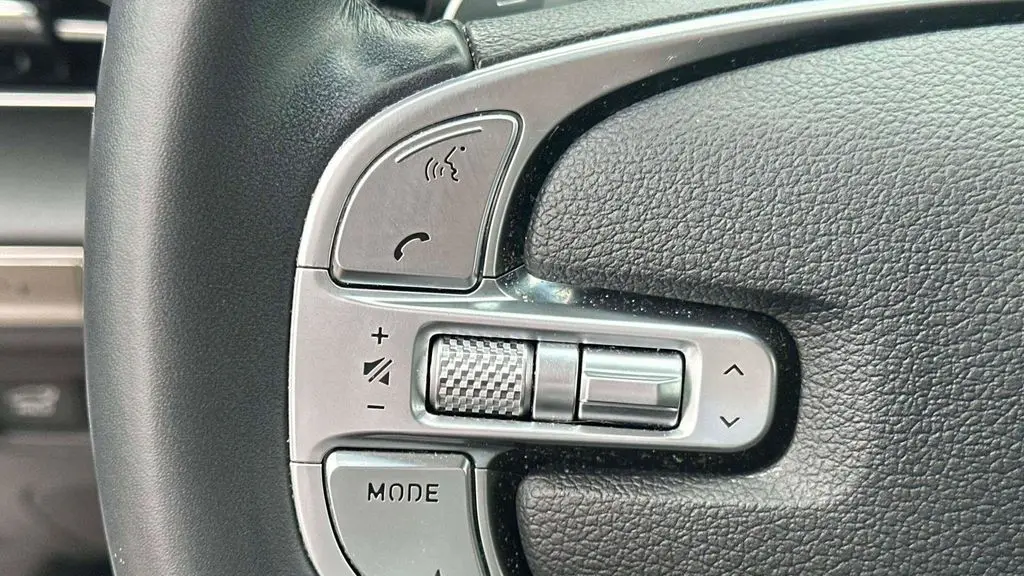 2023 Genesis GV80 2.5T
