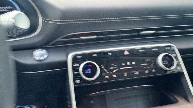 2022 Genesis GV80 2.5T