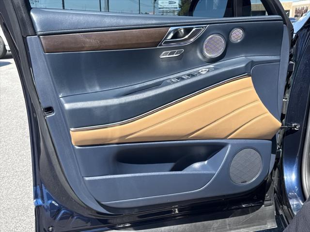 2021 Genesis GV80 - $28,900