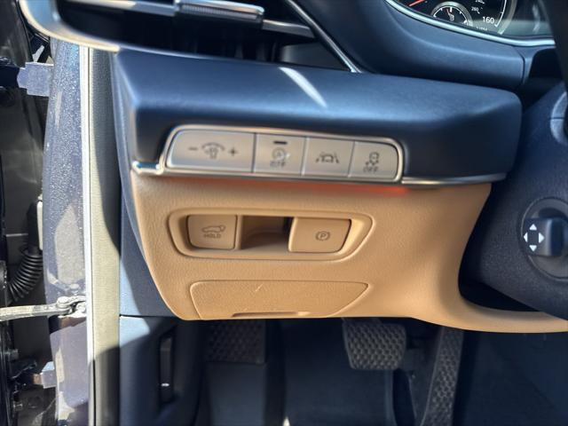 2021 Genesis GV80 - $28,900