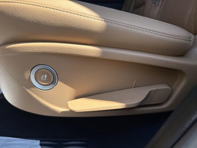 2021 Genesis GV80 - $28,900