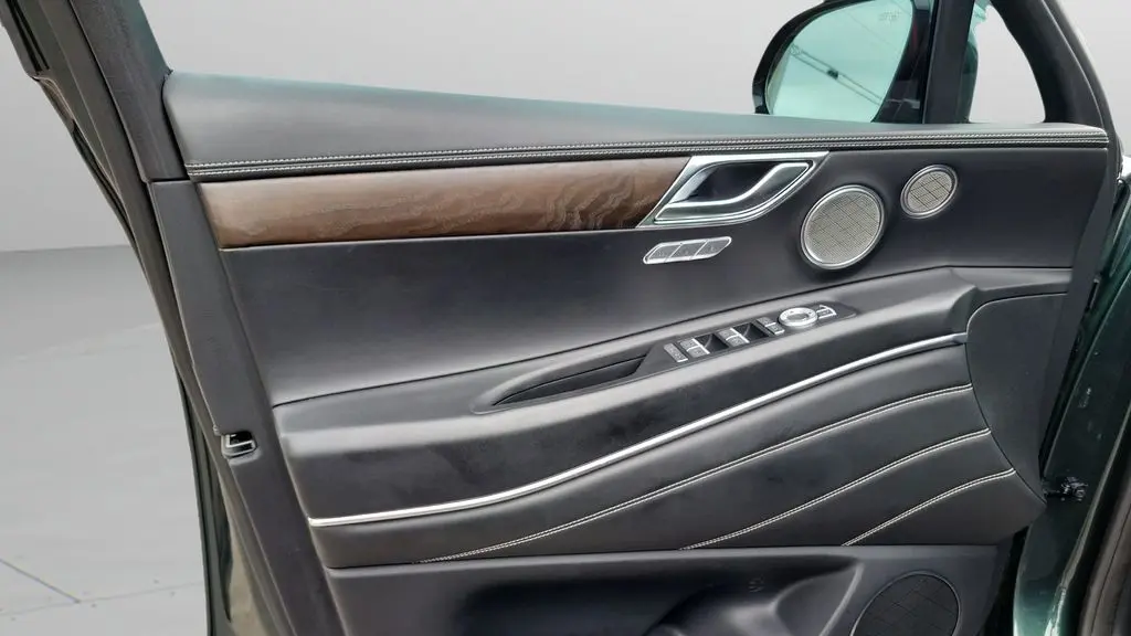 2022 Genesis GV80 2.5T