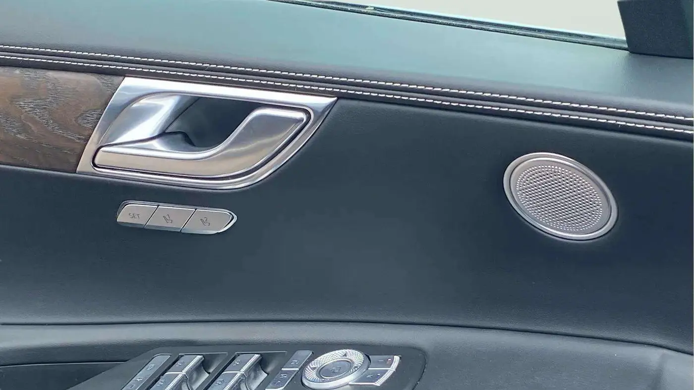 2024 Genesis GV80 2.5T