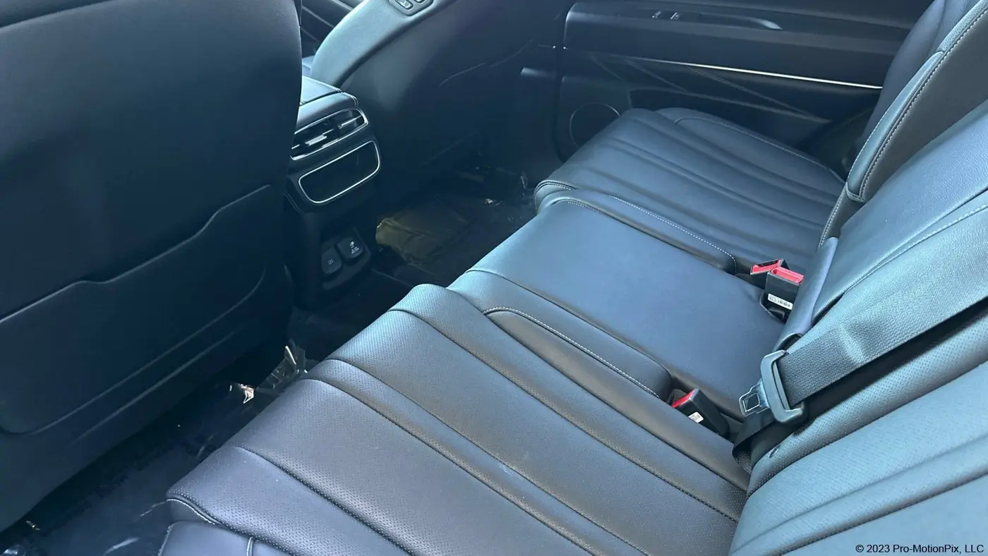 2024 Genesis GV80 2.5T
