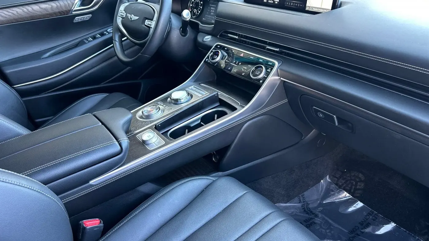 2024 Genesis GV80 2.5T