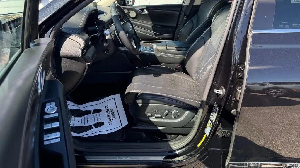 2022 Genesis GV80 2.5T