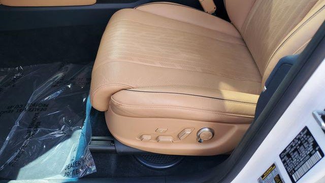 2024 Genesis GV80 2.5T