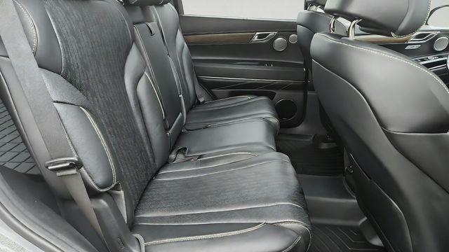 2022 Genesis GV80 2.5T