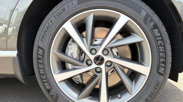 2026 Genesis GV80 2.5T Advanced