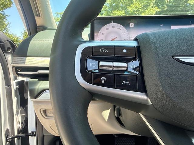 2025 Genesis GV80 - $51,886