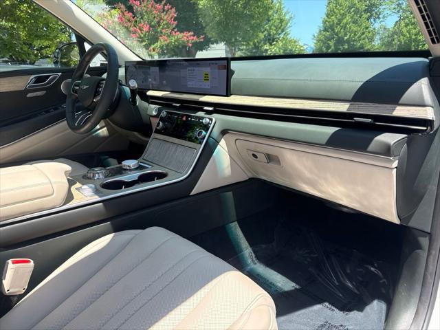 2025 Genesis GV80 - $51,886
