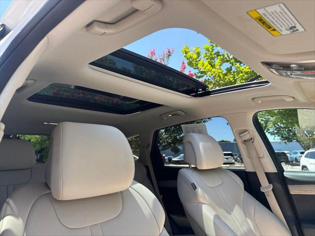 2025 Genesis GV80 - $51,886