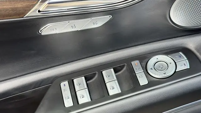 2026 Genesis GV80 2.5T Advanced